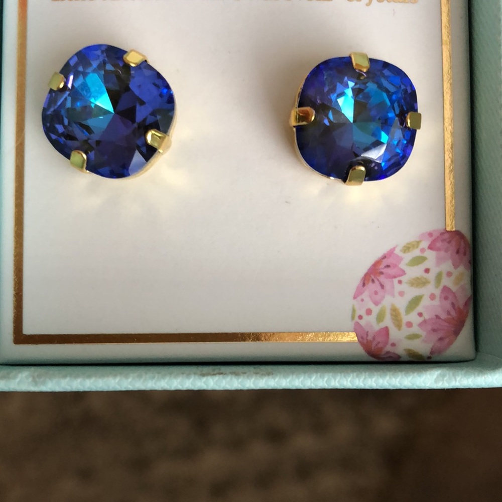 Burgundy AB + Gold Cushion Cut Crystal Earrings - Picture 10 of 13
